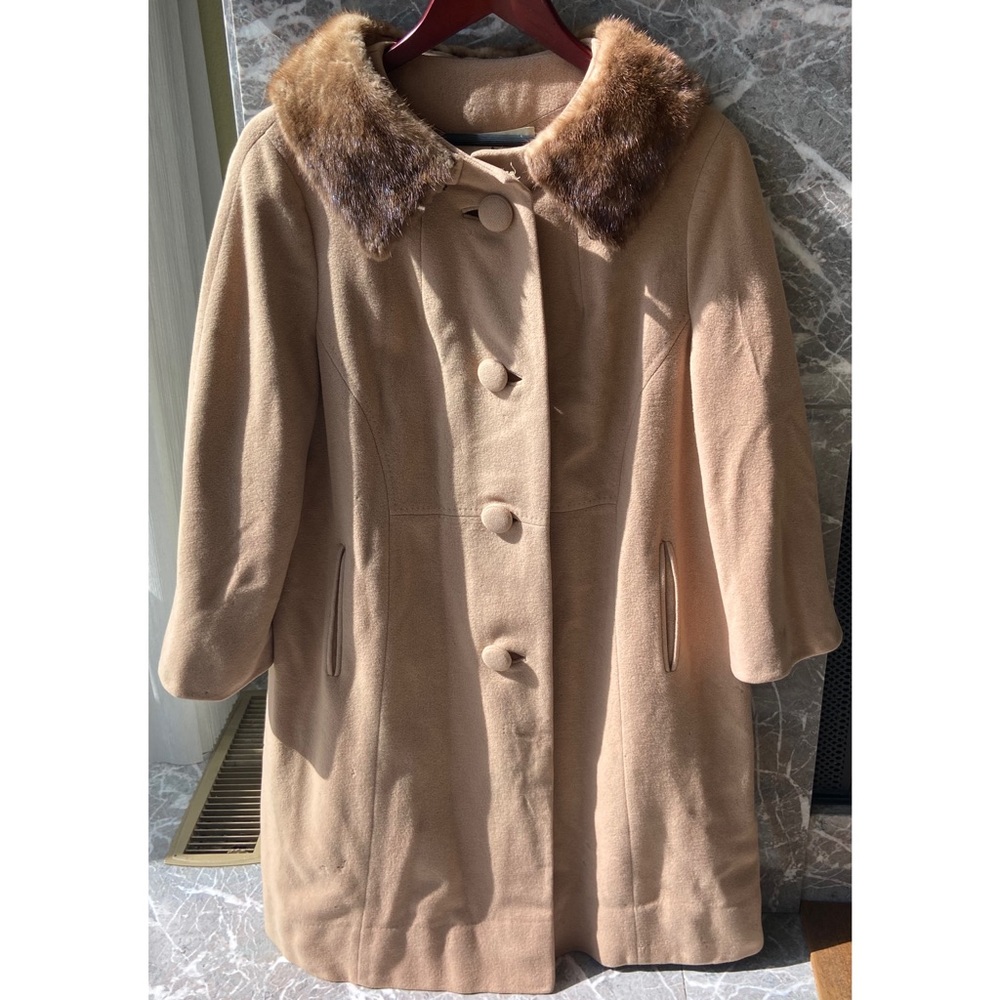 Vintage Cashmere and Mink 1950s Beige Swing Coat